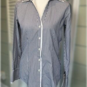 Women’s Brooks Brothers 346 Blue and White Pinstripe L/S Shirt Blouse Sz 2 EUC